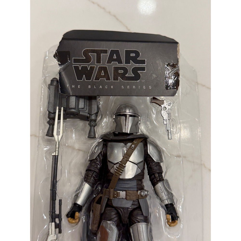 Star Wars The Black Series The Mandalorian Beskar Armor 6 Inch Action Figure - Picture 5 of 7